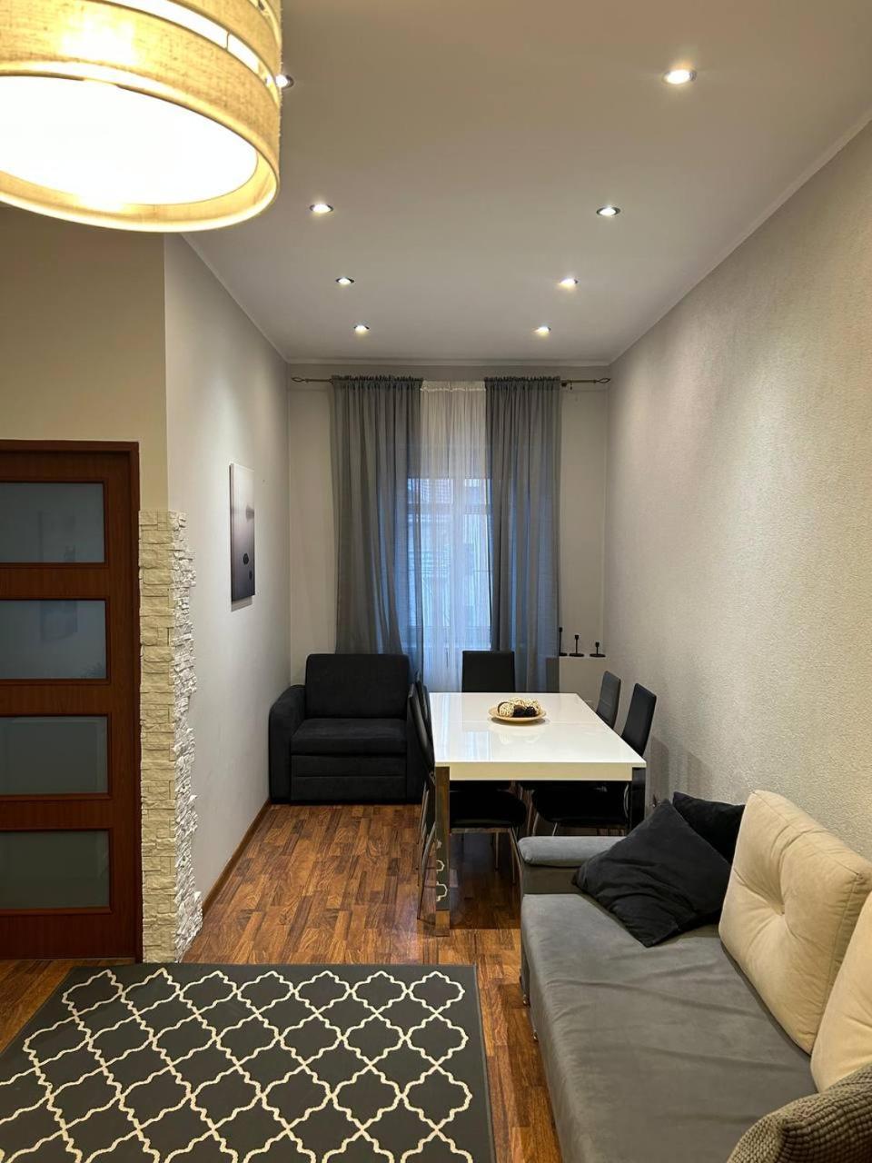 Big Apart - Rynek 8 - Nice View - 3 Rooms - 9 People Wrocław Eksteriør bilde